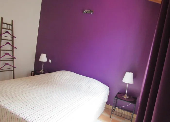 Maison Familiale Avec Jardin, à 1km De La - Fr-1-194-308